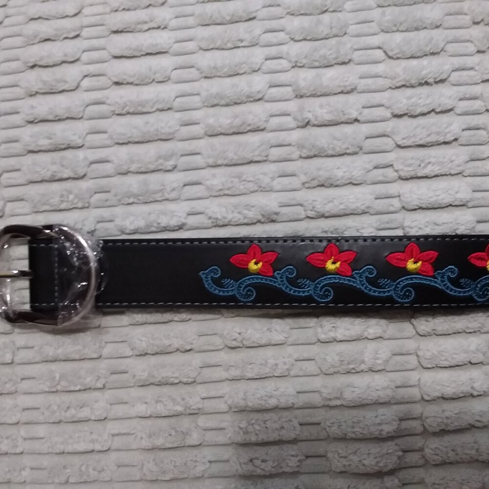 Black Women's Embroidered Belt